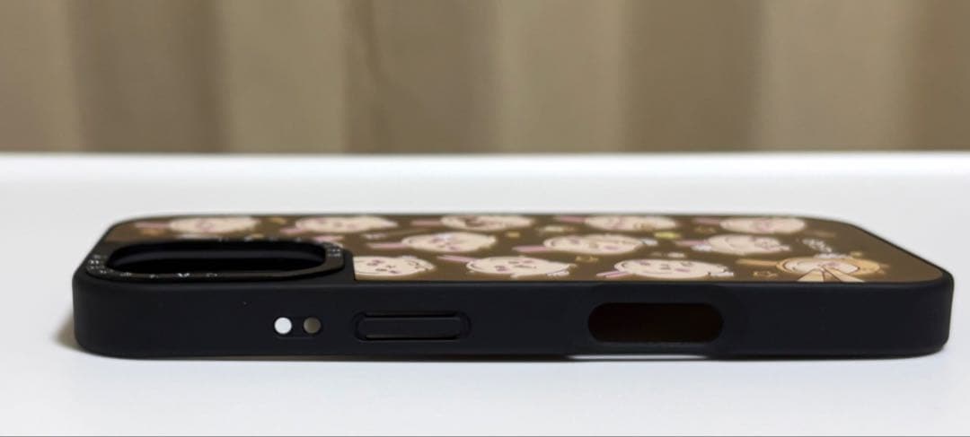 iPhone16用 CASETiFY ちいかわ うさぎ