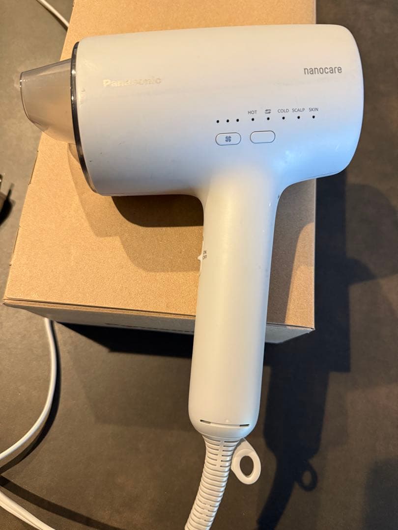 限定価格！Panasonic ナノケア ヘアドライヤー グレー 箱付