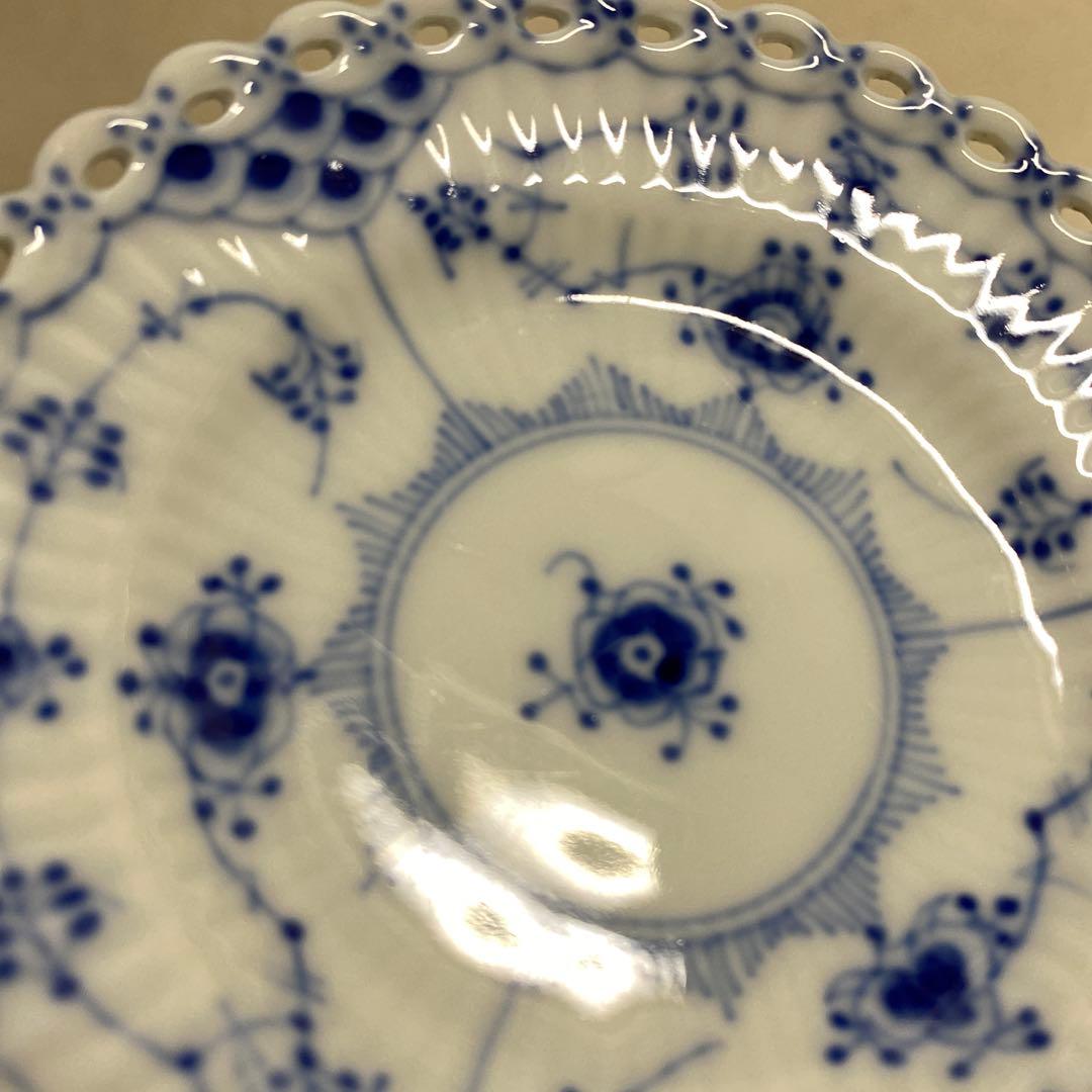 ヨ*ー様 ロイヤルコペンハーゲンブルーフルーテッドフルレース1145