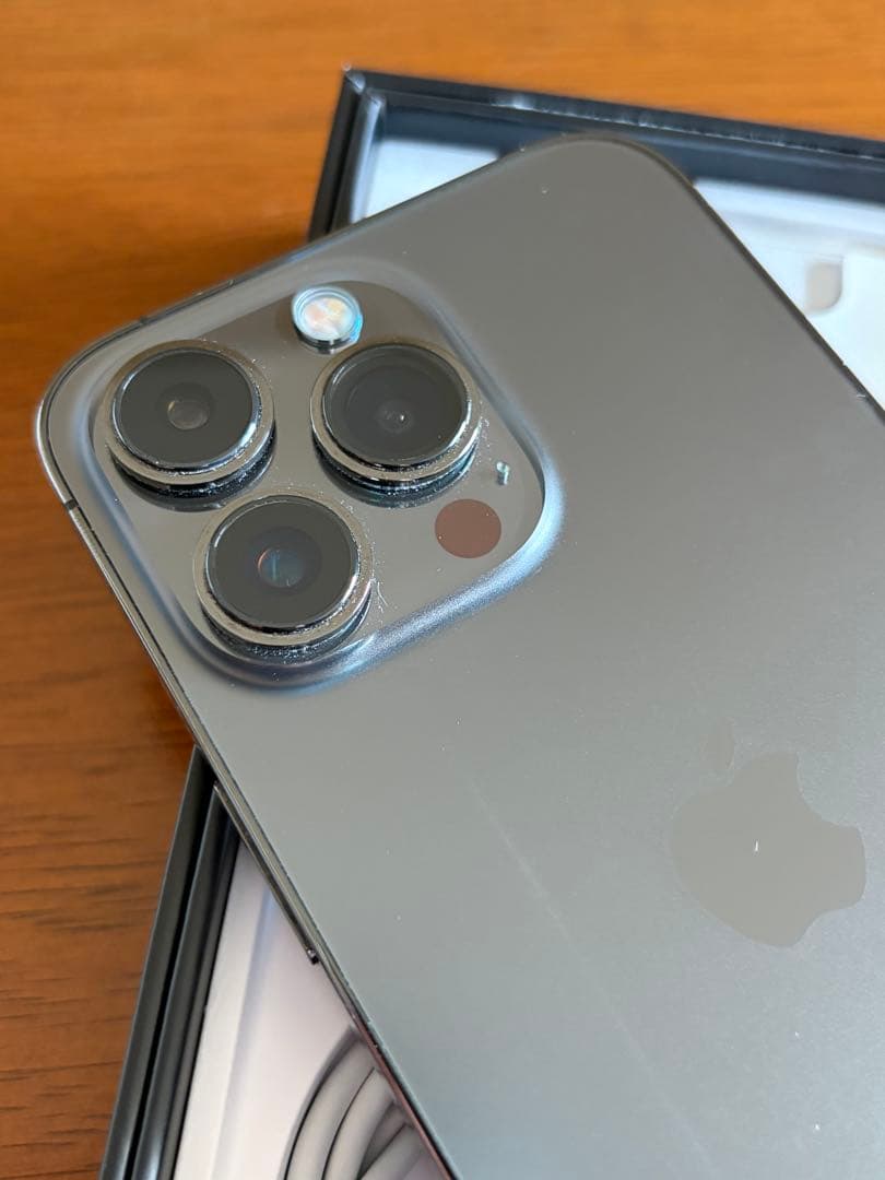 k*e様 Apple iPhone 13Pro 128GB グラファイト