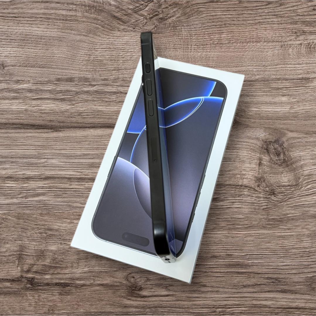 スマートフォン本体 iPhone16 Pro 512GB