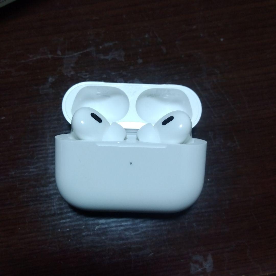 AirPods Pro 第二世代 本体 充電ケース付き