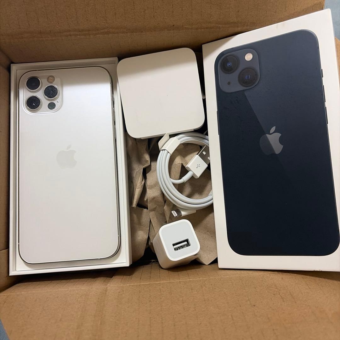 Apple iPhone 12 Pro ホワイト 純正アクセサリー付き