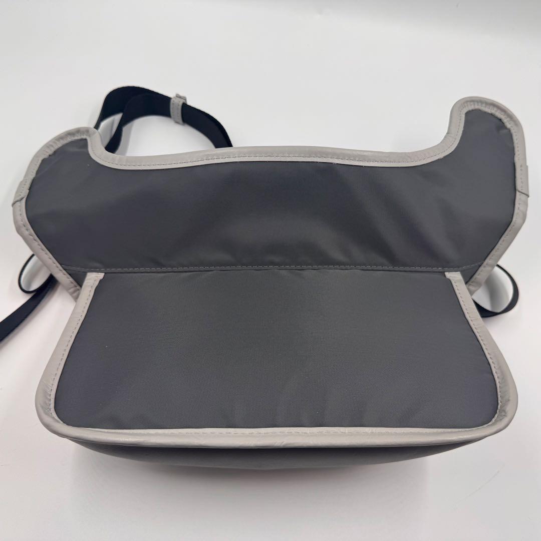 希少 マスターピース ボディバッグ 防水 カウレザー グレー クロスボディ