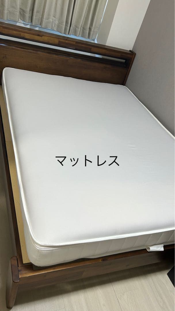木製ダブルベッドフレーム、マットレス　その他付属品