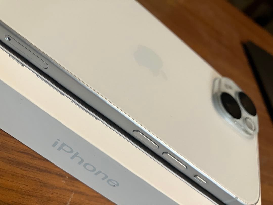 【訳あり】iPhone 15 128GB ブルー 本体 画面割れインカメラ故障