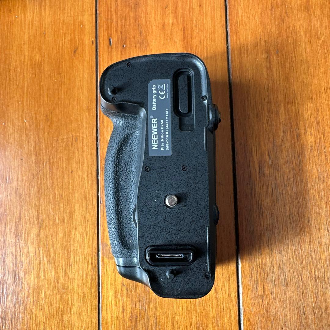 Nikon D750 デジタル一眼レフカメラ 本体　ボディ