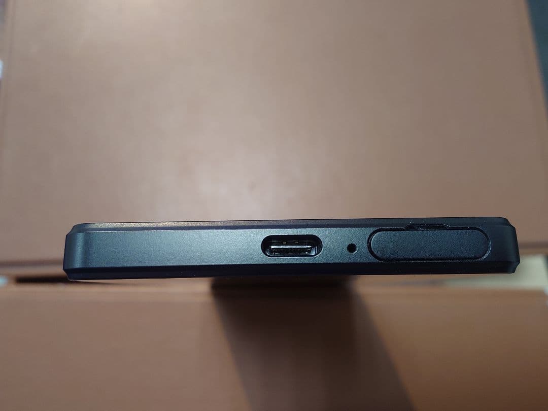 【美品】Sony Xperia 1IV ブラック au SIMフリー SOG06