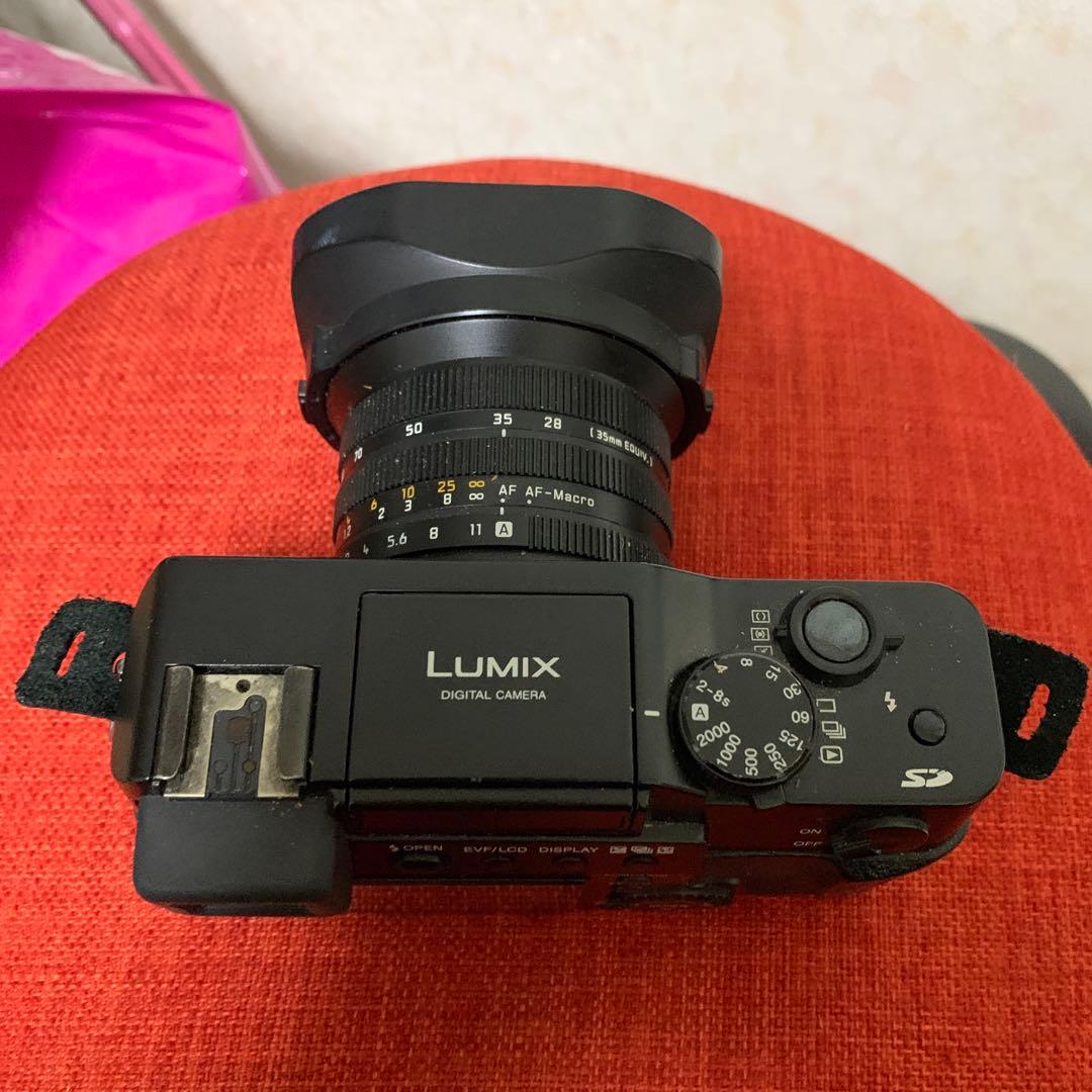 デジタルカメラ Panasonic lumix dmc-lc1