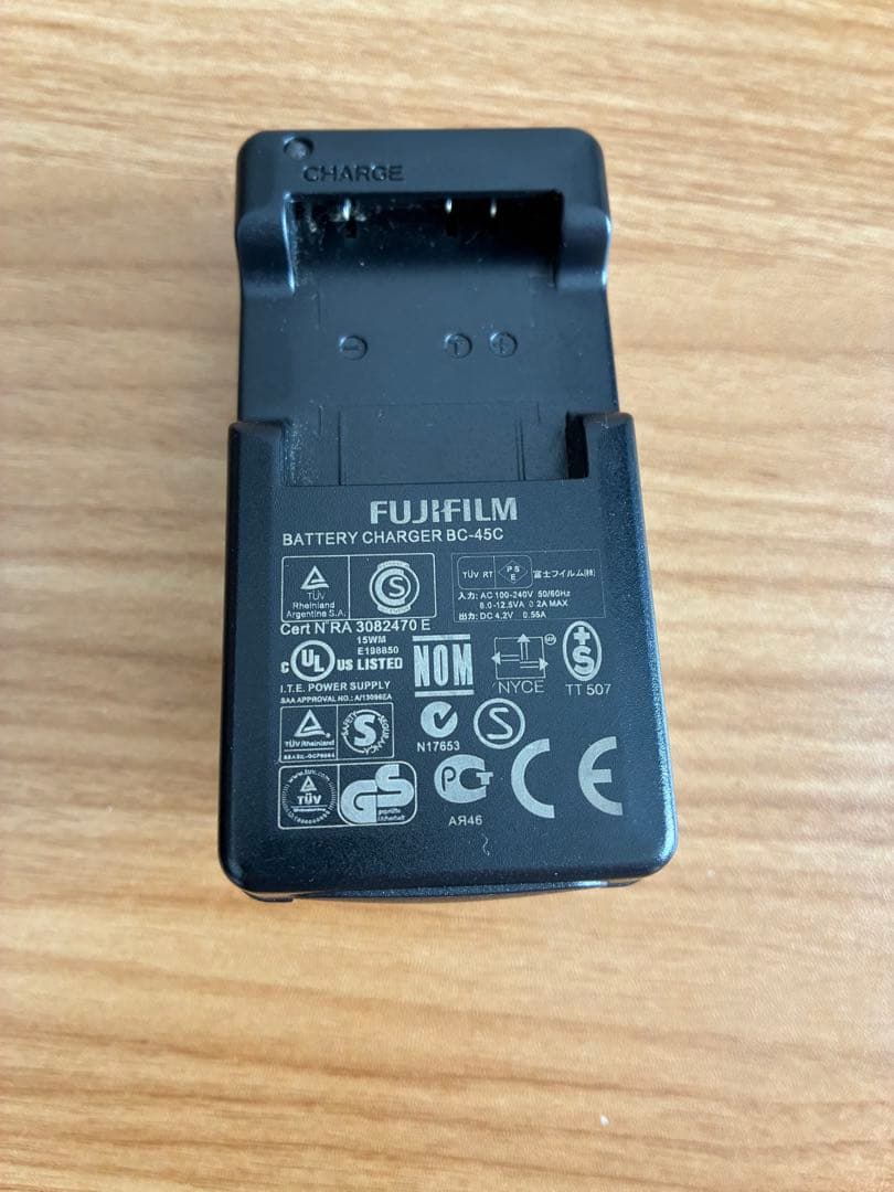 【動作確認済】FUJIFILM FINEPIX Z950EXR デジタルカメラ