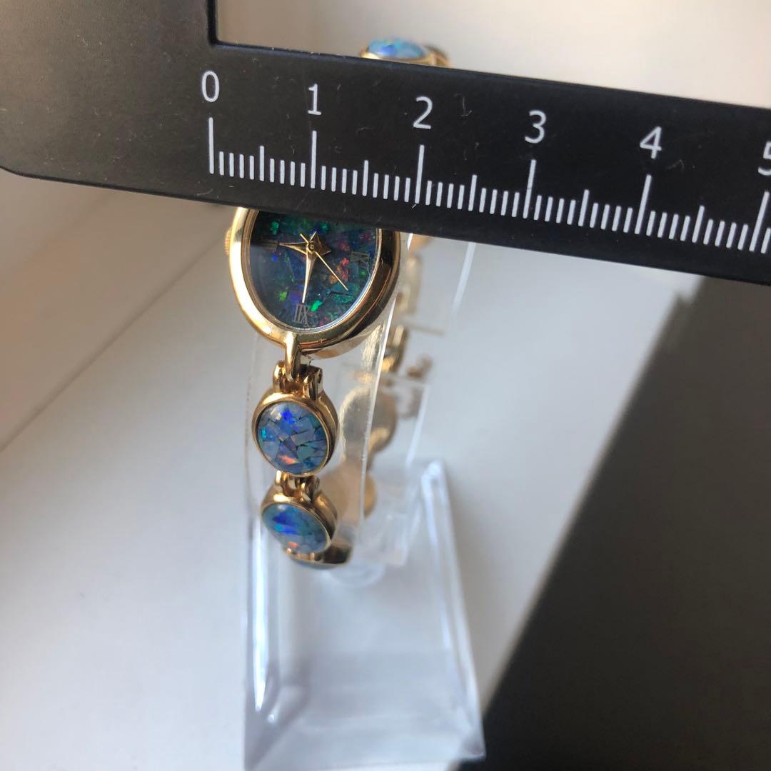ブレスレットウォッチ　ゴールド オパール風デザイン 時計　稼働品