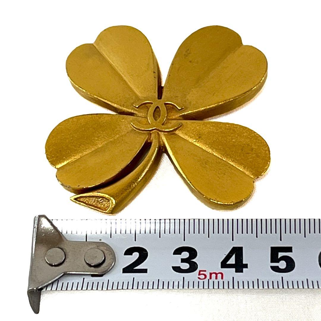 CHANEL シャネル ブローチ クローバー ココマーク 94P ゴールド