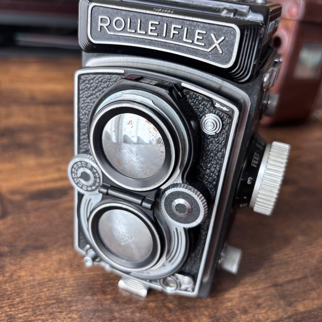 Rolleiflexローライフレックス3.5B 付属品付き　ジャンク品　二眼レフ