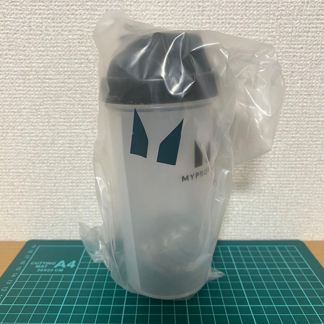 マイプロテイン ウエイトゲイナー 北海道ミルク 2.5kg×2袋 シェイカー付き
