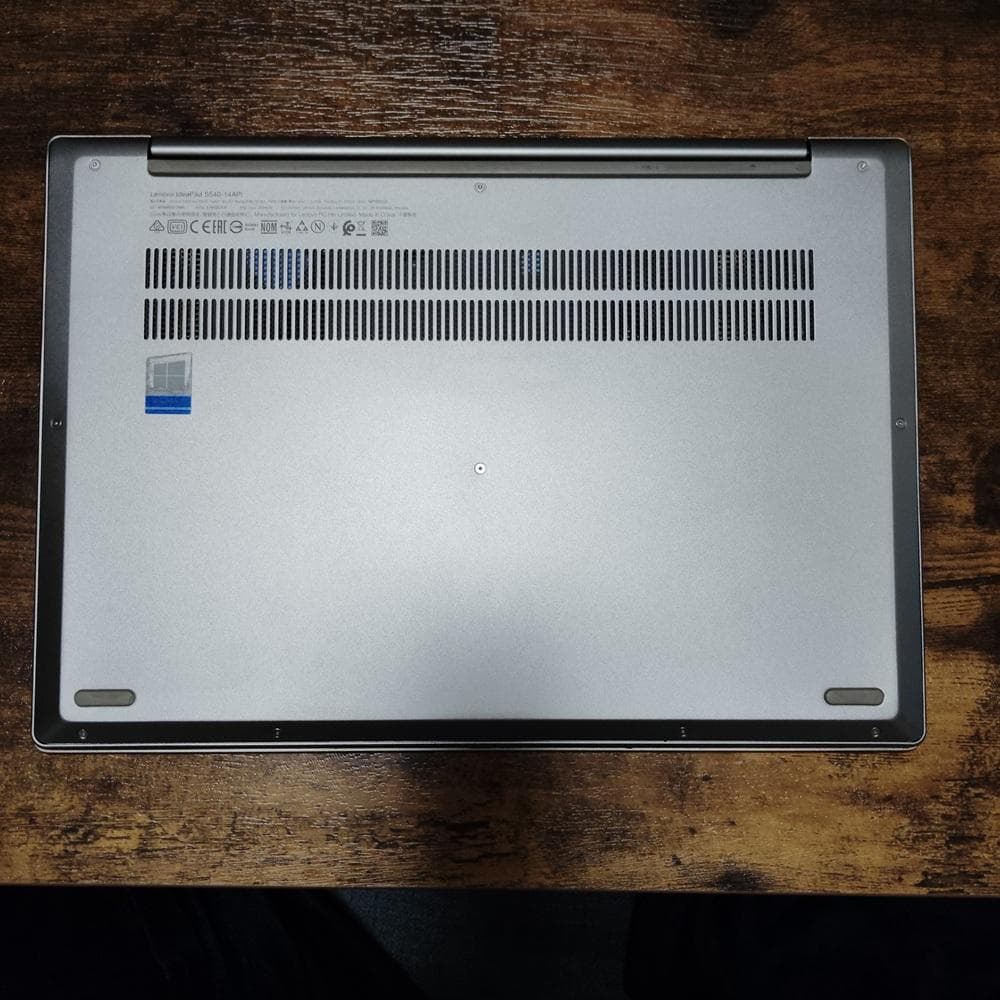 値下しました Lenovo IdeaPad S540i メモリストレ−ジ増品