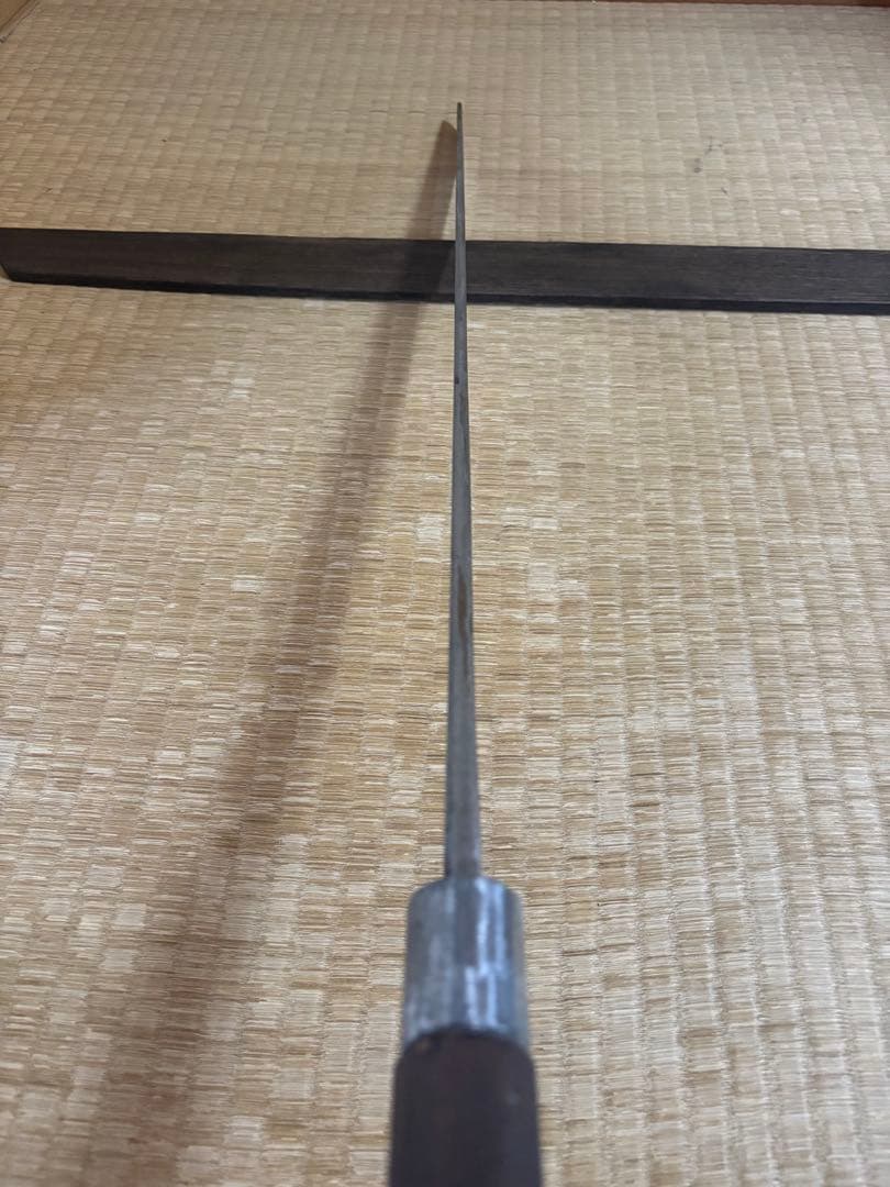鮪包丁　銘不明　刃渡り約60㎝ 全長約96㎝