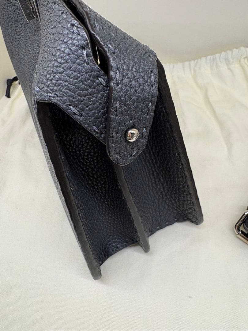 ⭐︎極美品⭐︎FENDI ピーカブー