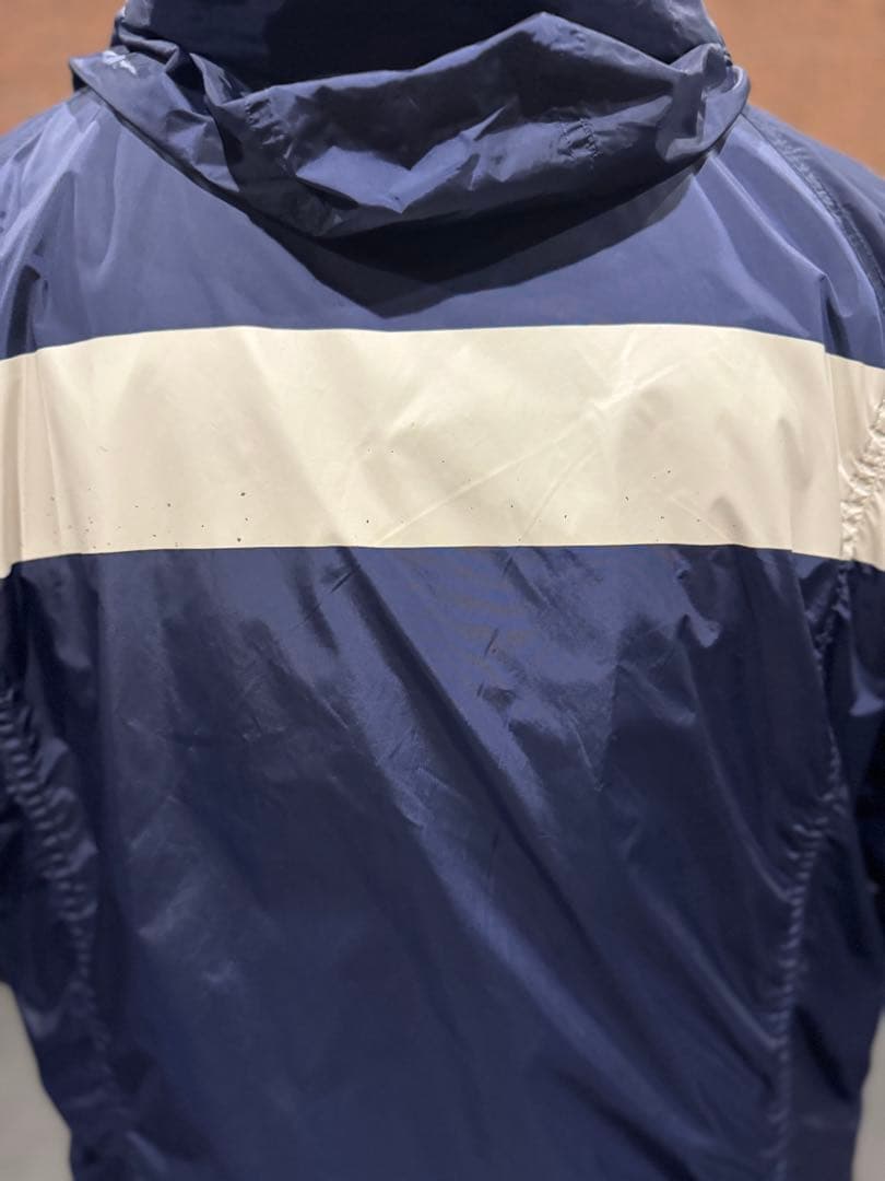 ②MONCLERナイロンジャケット ネイビー・ベージュ※モデル170cm