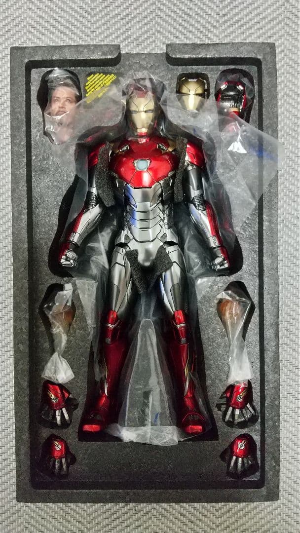 ホットトイズ アイアンマン マーク47 1/6 DIECAST 再販版