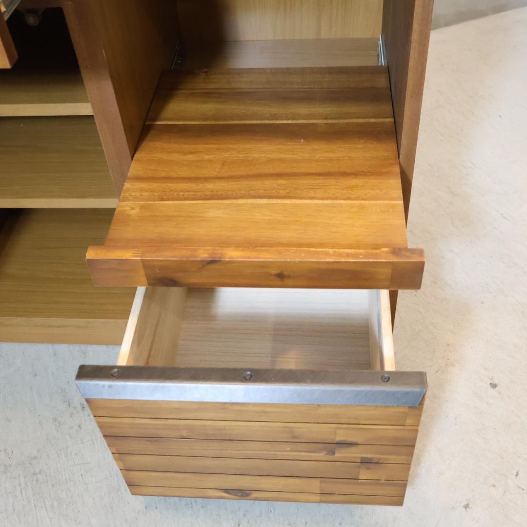 unico ウニコ スウェラ キッチンボード カップボード 食器棚 アカシア材