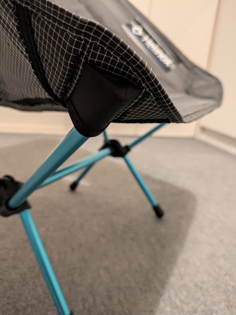 超絶軽い♪Helinox ヘリノックス チェアゼロ　ブラック　（中古）