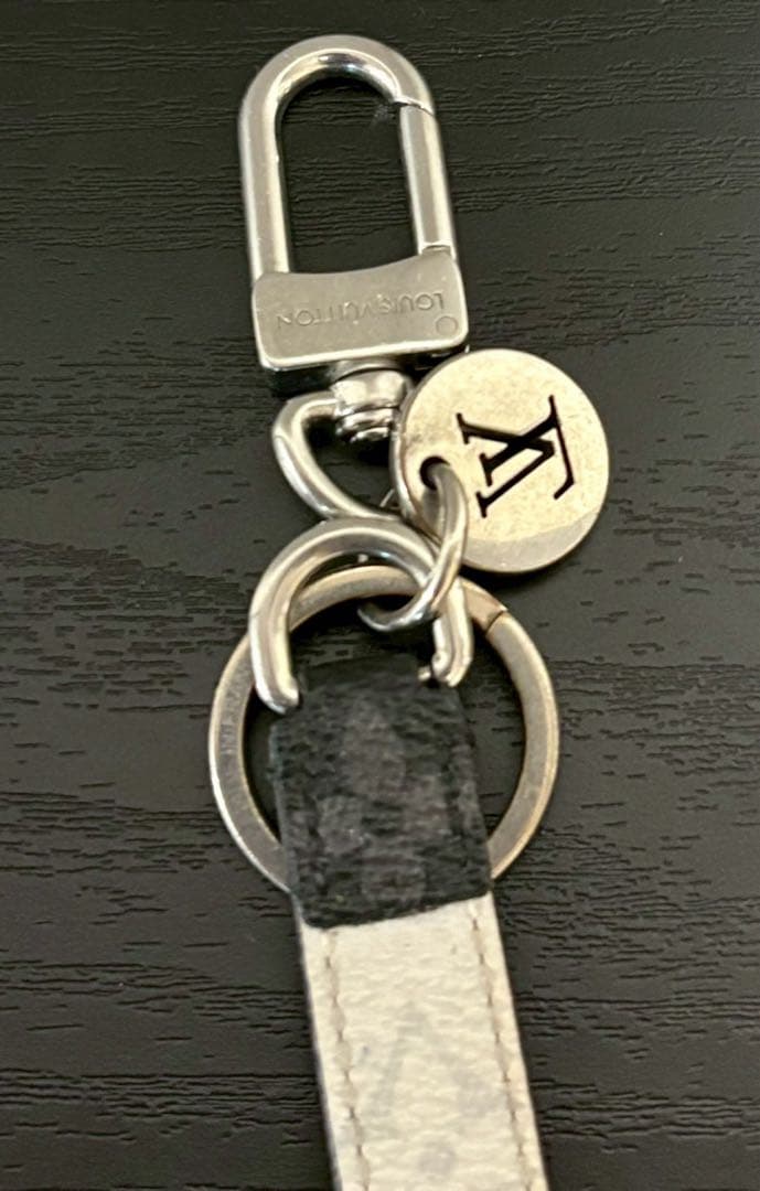 Louis Vuitton ルイヴィトン　モノグラム　エクリプス　　　キーリング