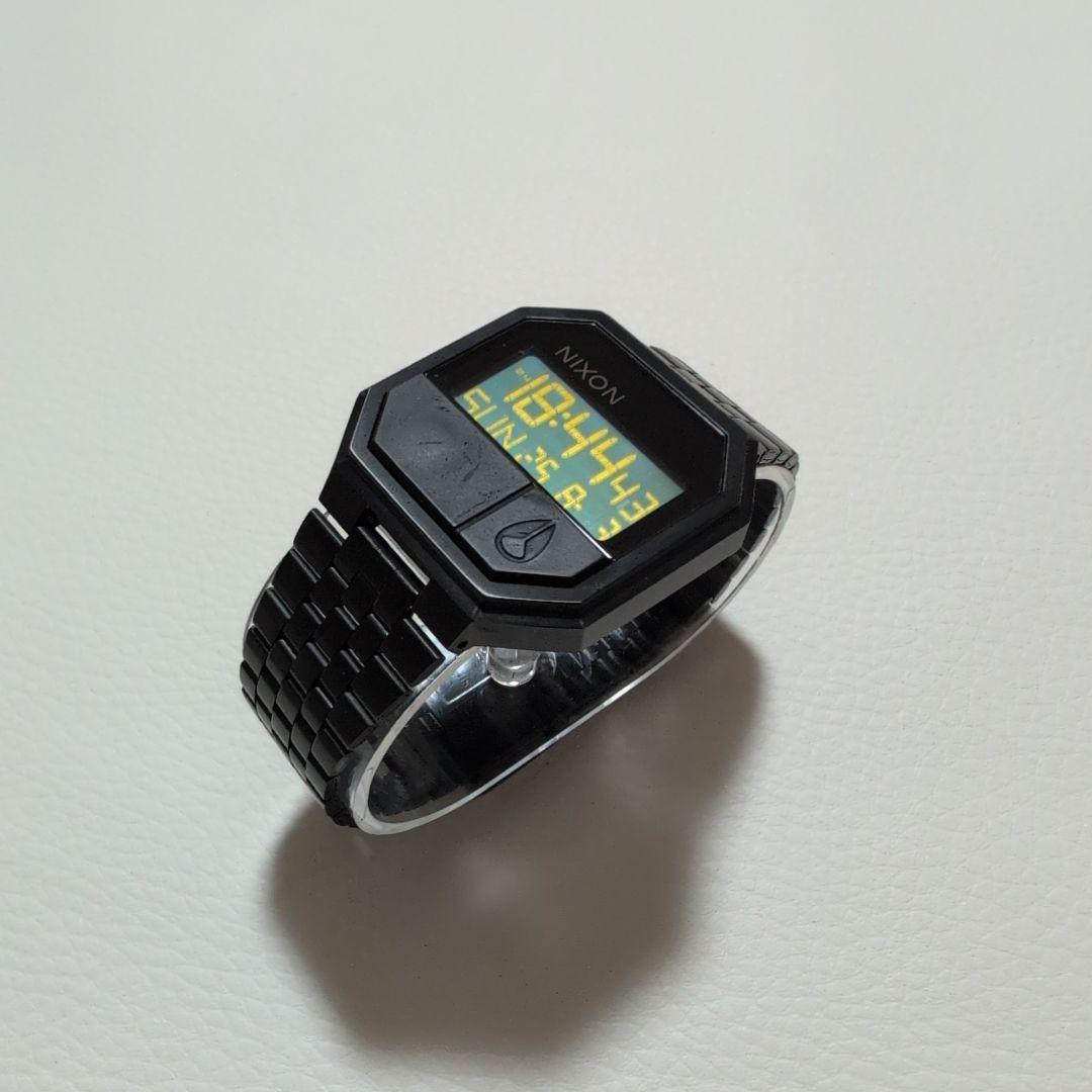 NIXON RE-RUN 腕時計 ブラック A158 001 電池交換済み！！