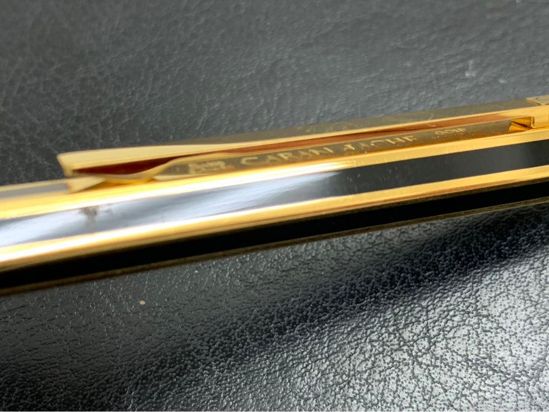 筆記OK良品 カランダッシュ ボールペン ストライプ 金黒 ノック式 青 GP