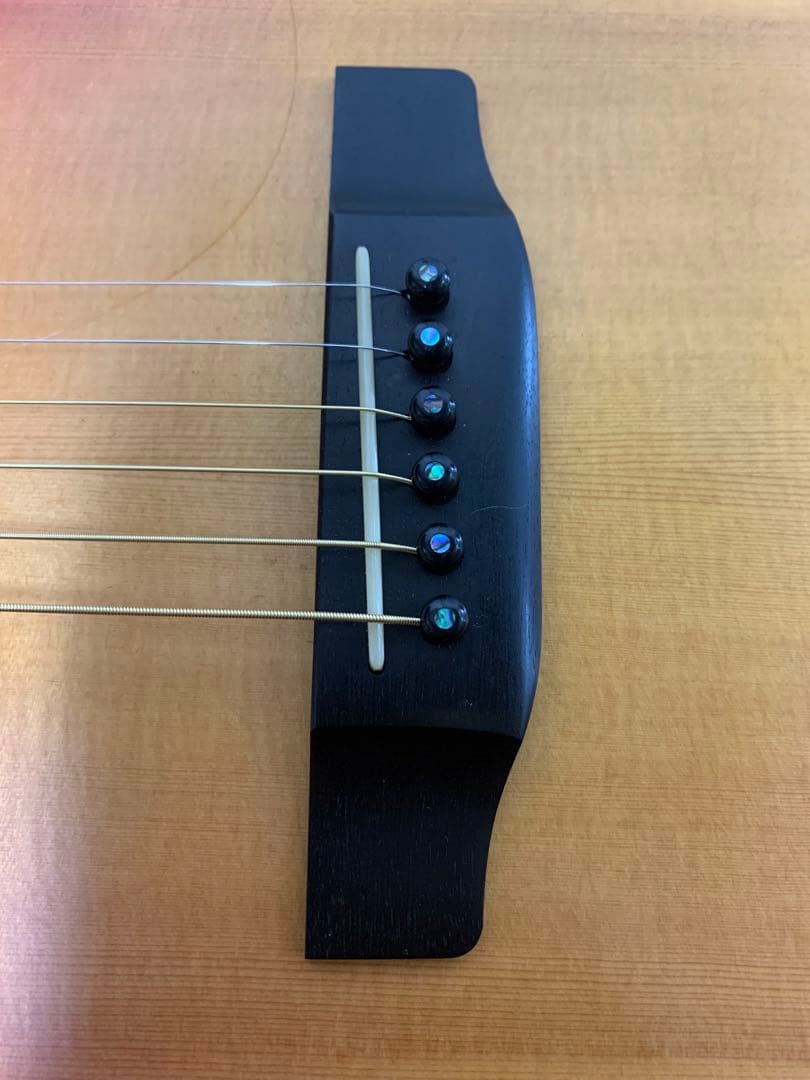 K.Yairi RF-65 HB L.R.Baggs LYRICピックアップ搭載