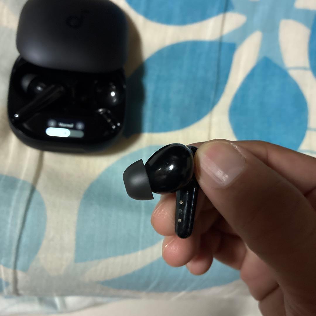 soundcore Liberty 4 Pro ワイヤレスイヤホン＋ケース