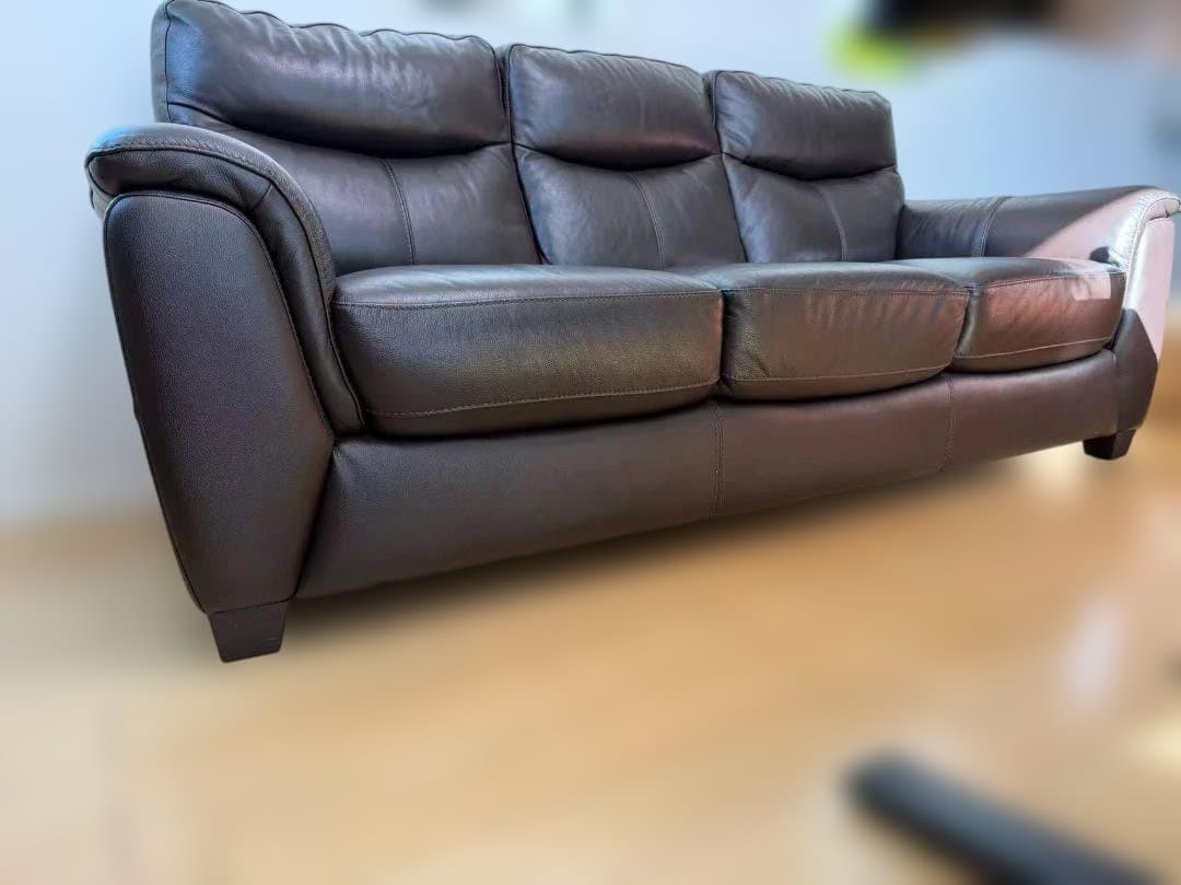 半革タイプ３人掛けソファ