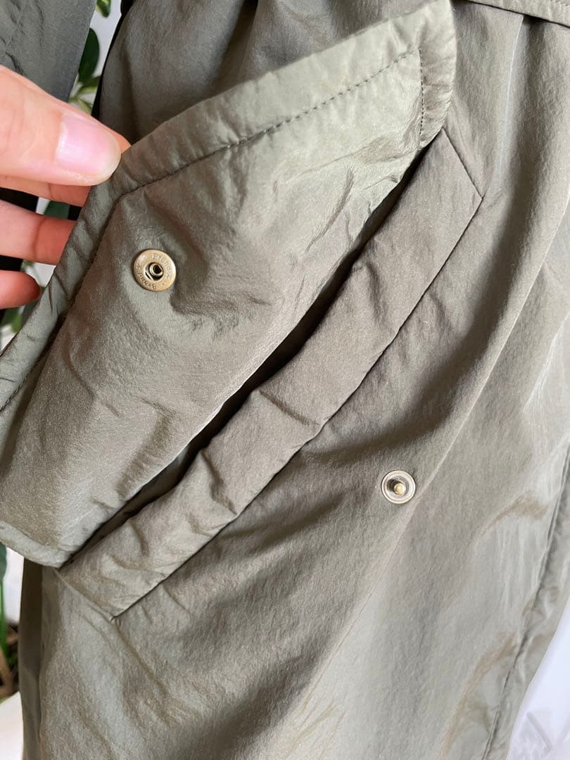 MOGA フード付き軽量ロングコート