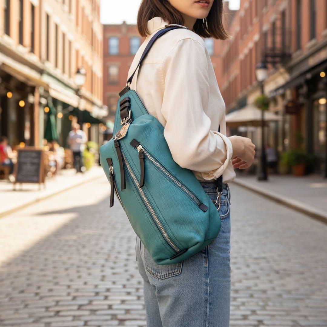 ✨希少色✨コーチ ボディバッグ トンプソン スリングバッグ クロスボディーレザー