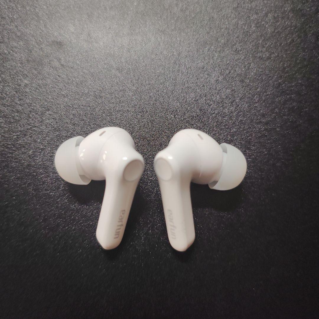EarFun Air Pro 4+ ワイヤレスイヤホン　ホワイト