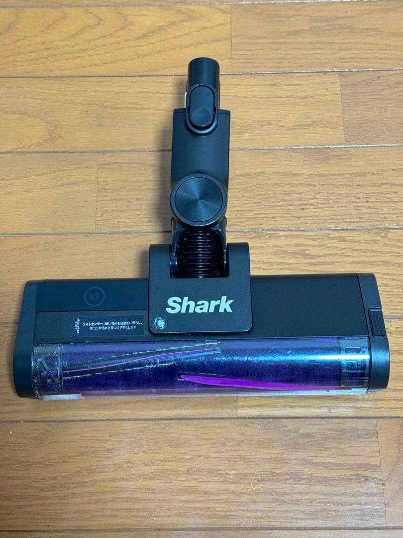 Shark CleanSense iQ+ IW3241JBK メタルブラック