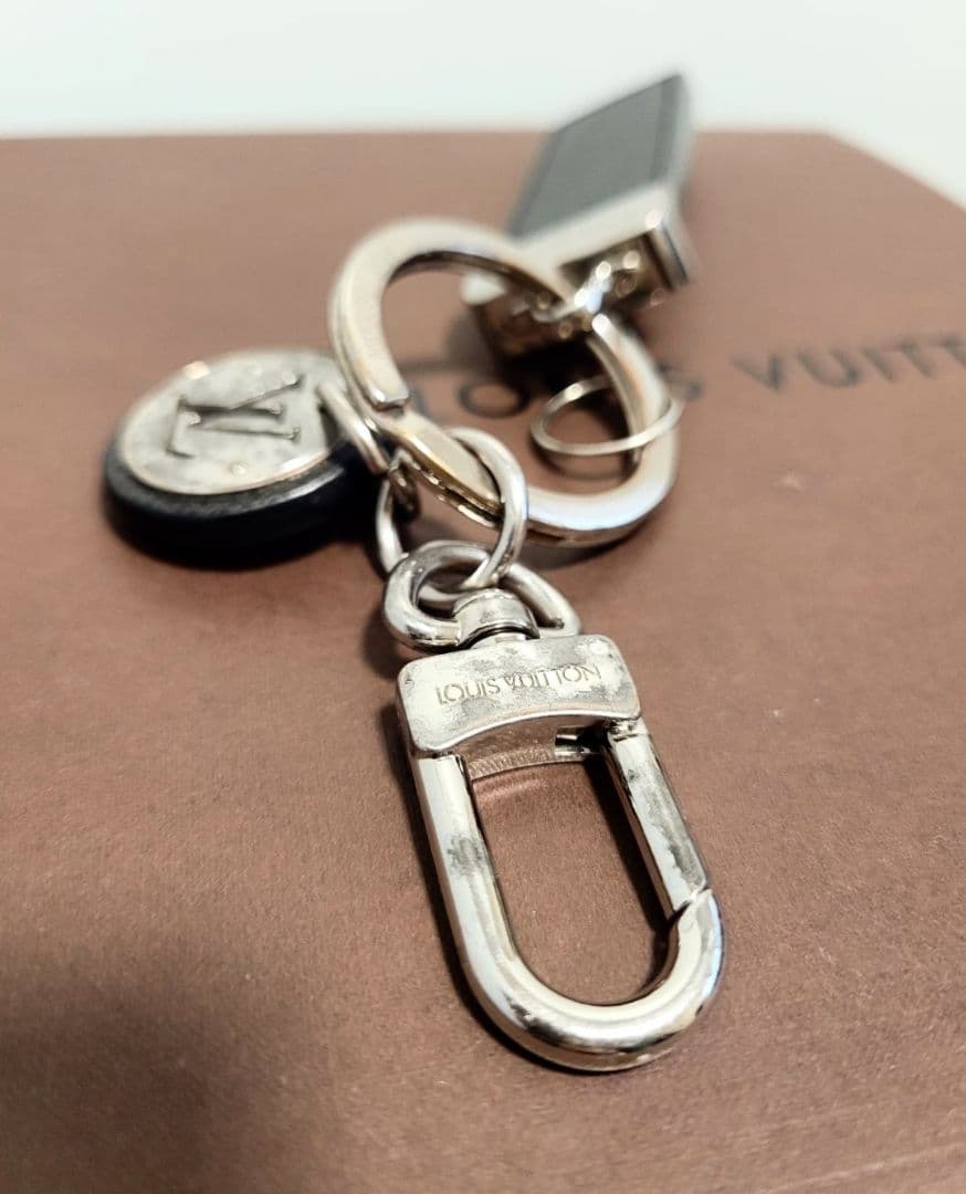 【金木】　ルイヴィトン　キーホルダー　キーリング　サークル　キーケース