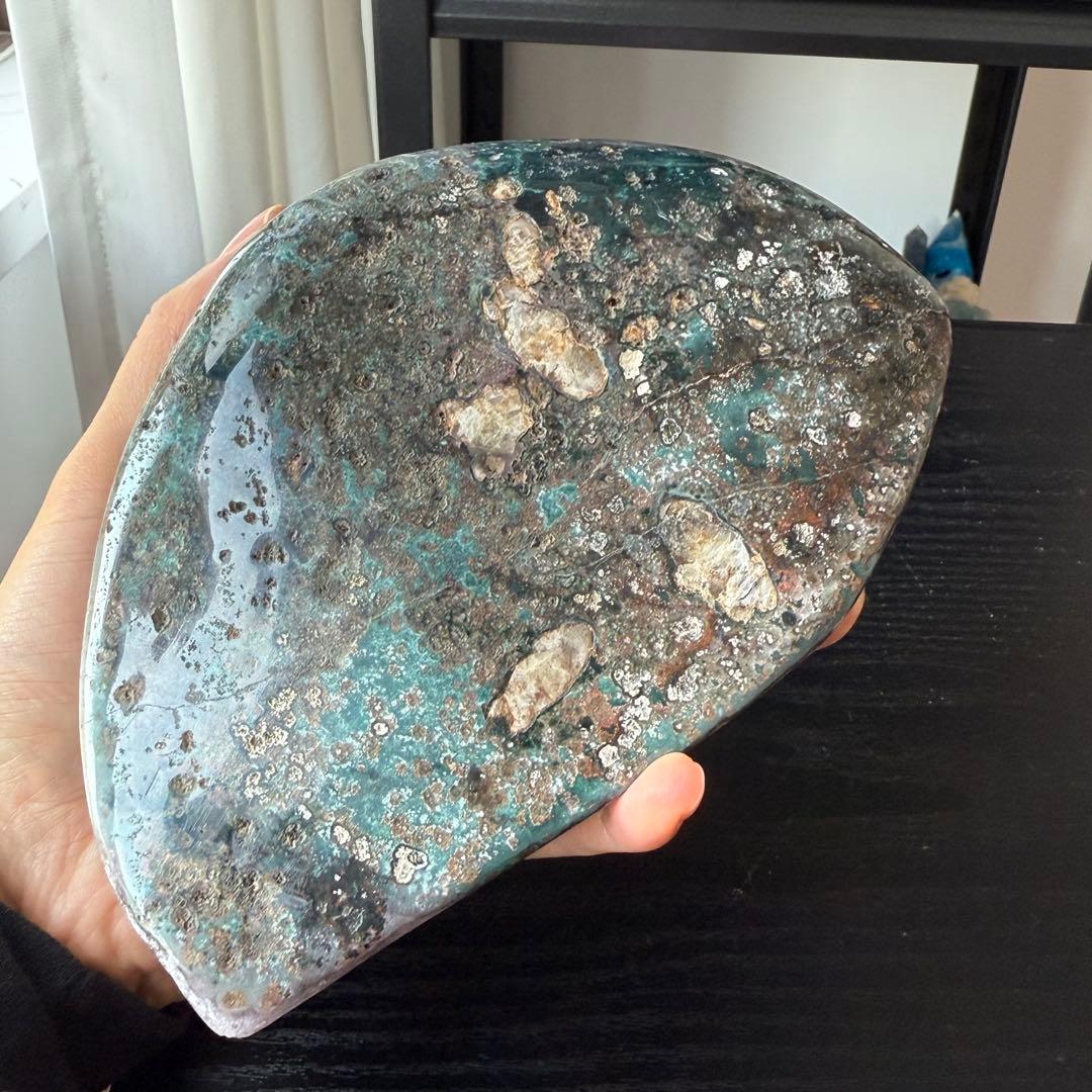 天然石アメジストのドーム　置物　原石NO.112010