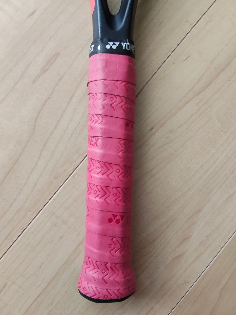 WilsonクラッシュV3 108テニスラケットG2