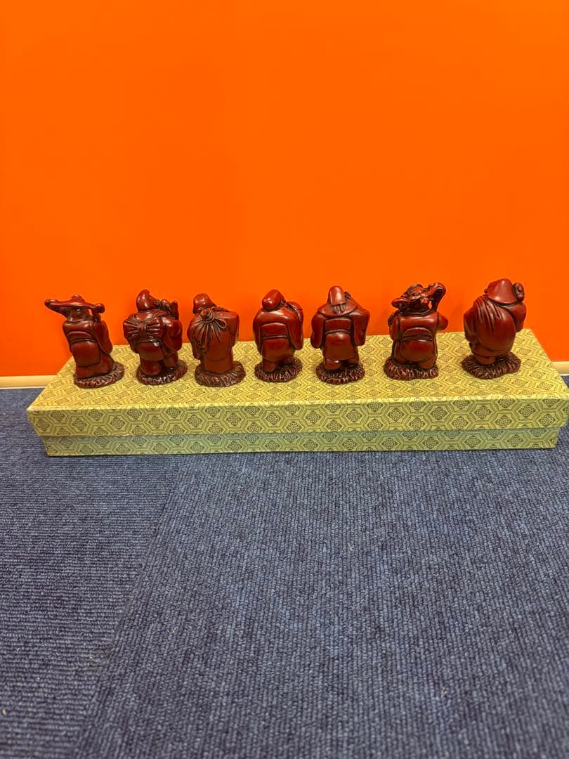 1732  七福神　縁起物 　練物 　置物