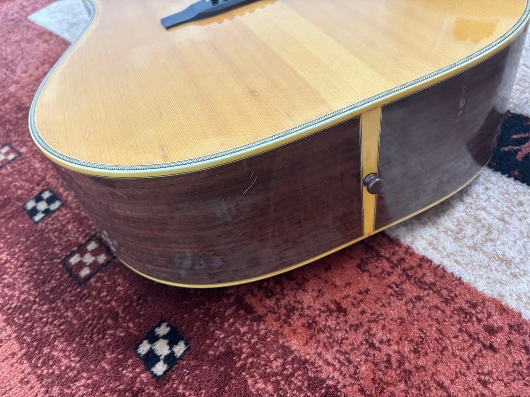 Miles2000 No.300 アコースティックギター