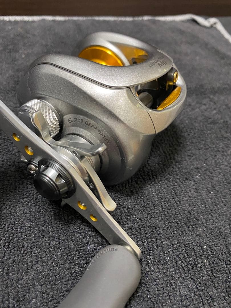 【新品未使用】シマノ　07メタニウムMg 右巻き