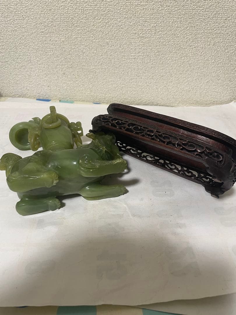 中国美術　玉石彫刻　香炉　置物