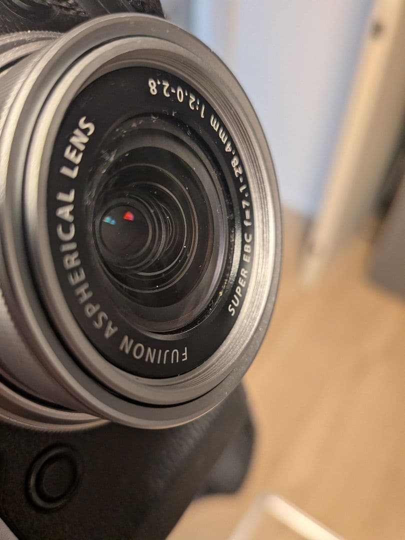 FUJIFILM デジタルカメラ FX-X30 シルバー