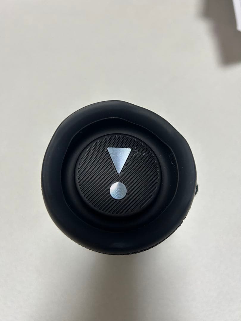 美品　JBL FLIP6 ワイヤレススピーカーブラック　即日発送
