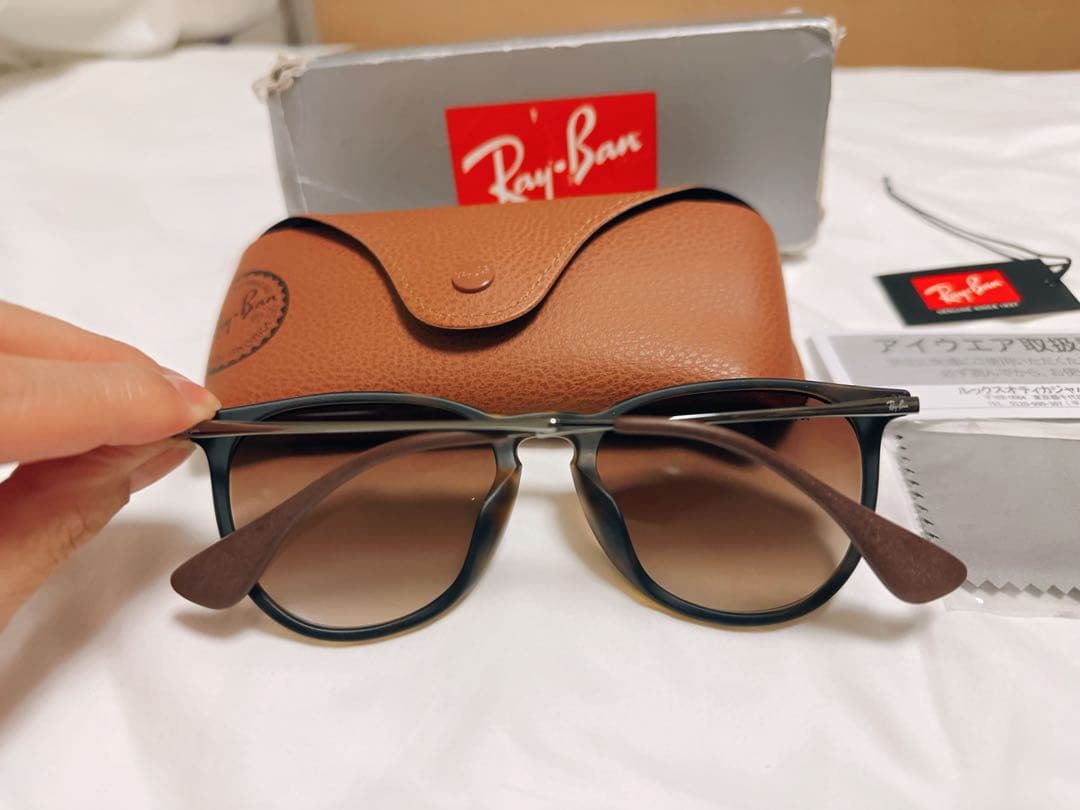 Ray Ban RB4171F ERIKA Classic サングラスレディース