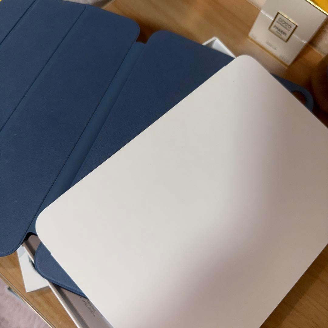 iPadmini7 A17Pro WiFiモデル 128GB ブルー カバー付き