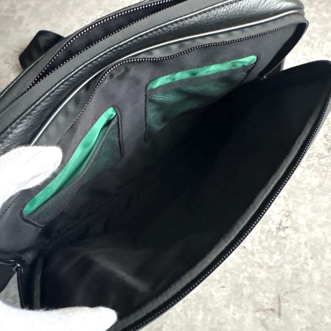 【のりぴ様】dunhill メタルタグ ショルダーバッグ グレインレザー