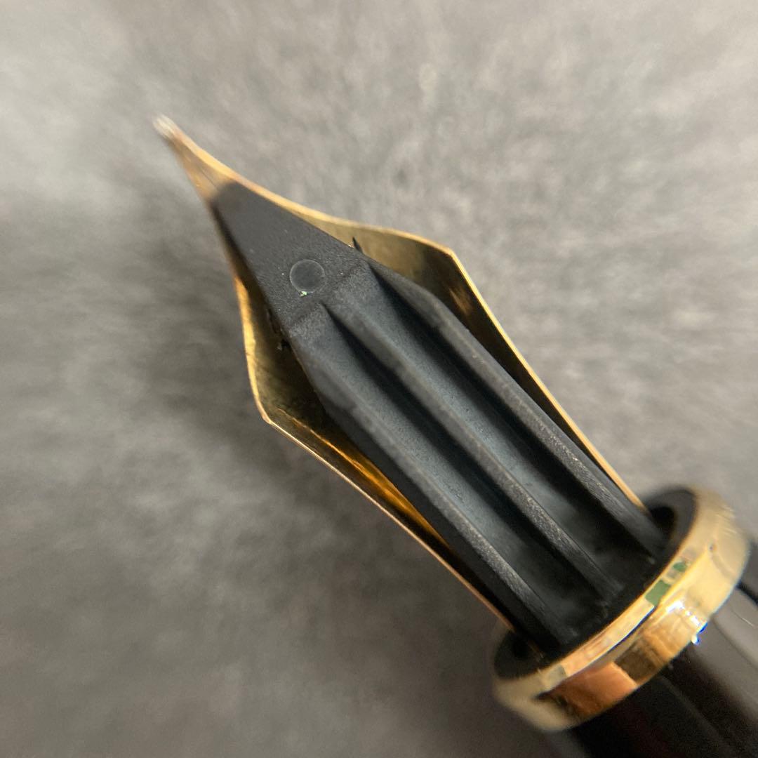 MONTBLANCモンブラン 万年筆 EF 未使用 箱付き ペン先14K