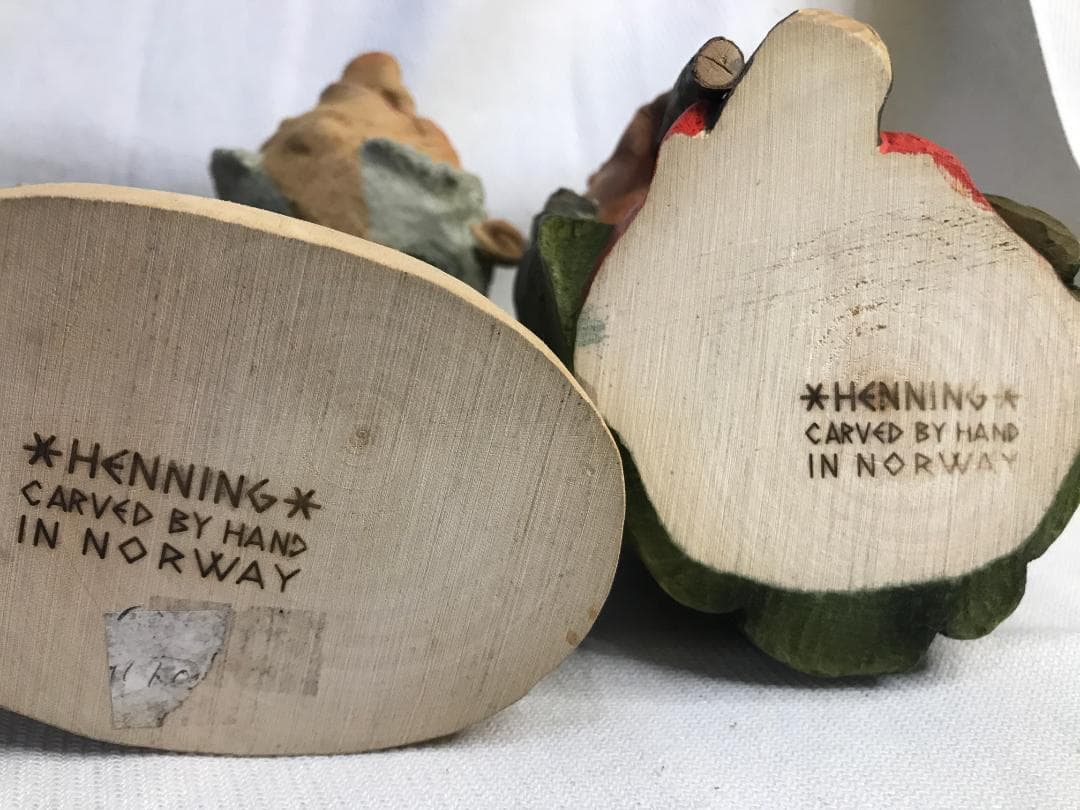 ノルウェー：Henning社 木彫りトロール人形3体セット