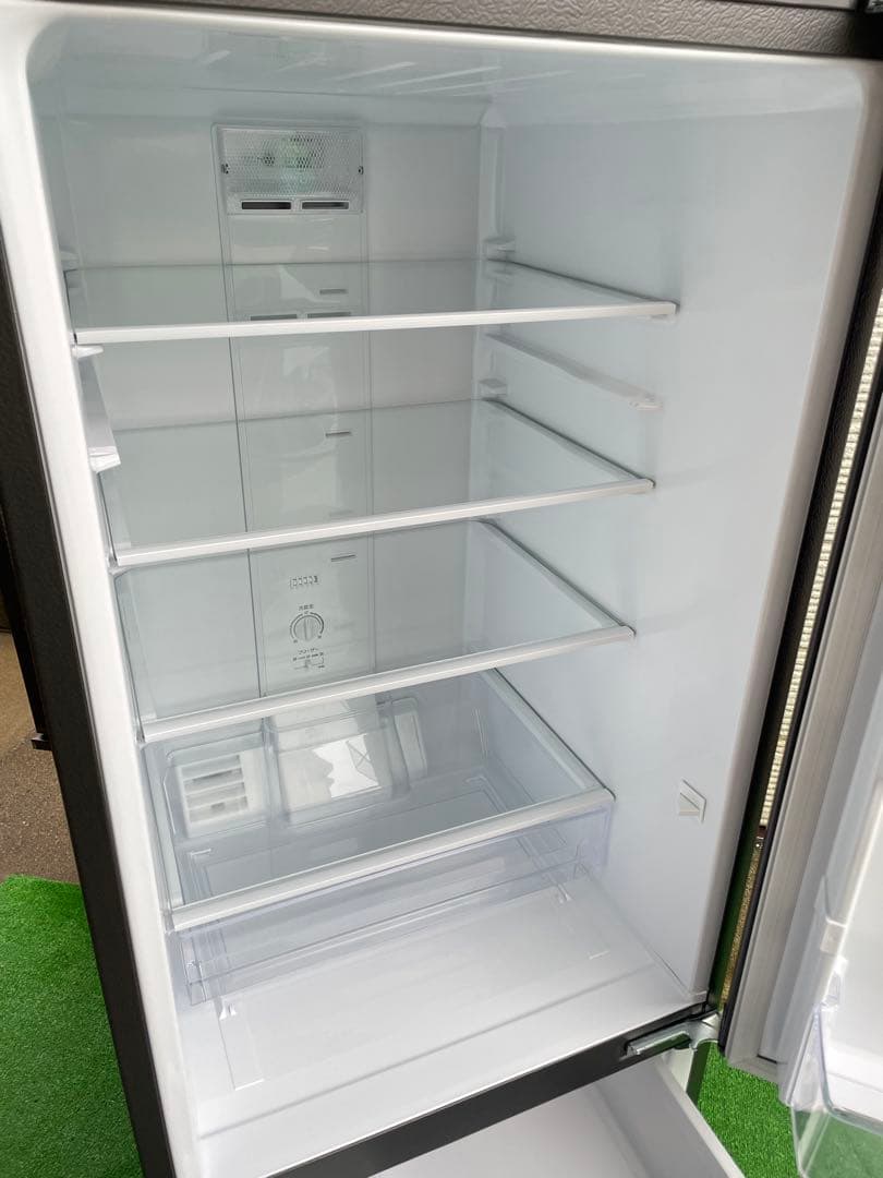 753美品✨ アクア おしゃれ木目調ウッドブラック大きめ2ドア冷蔵庫 201L